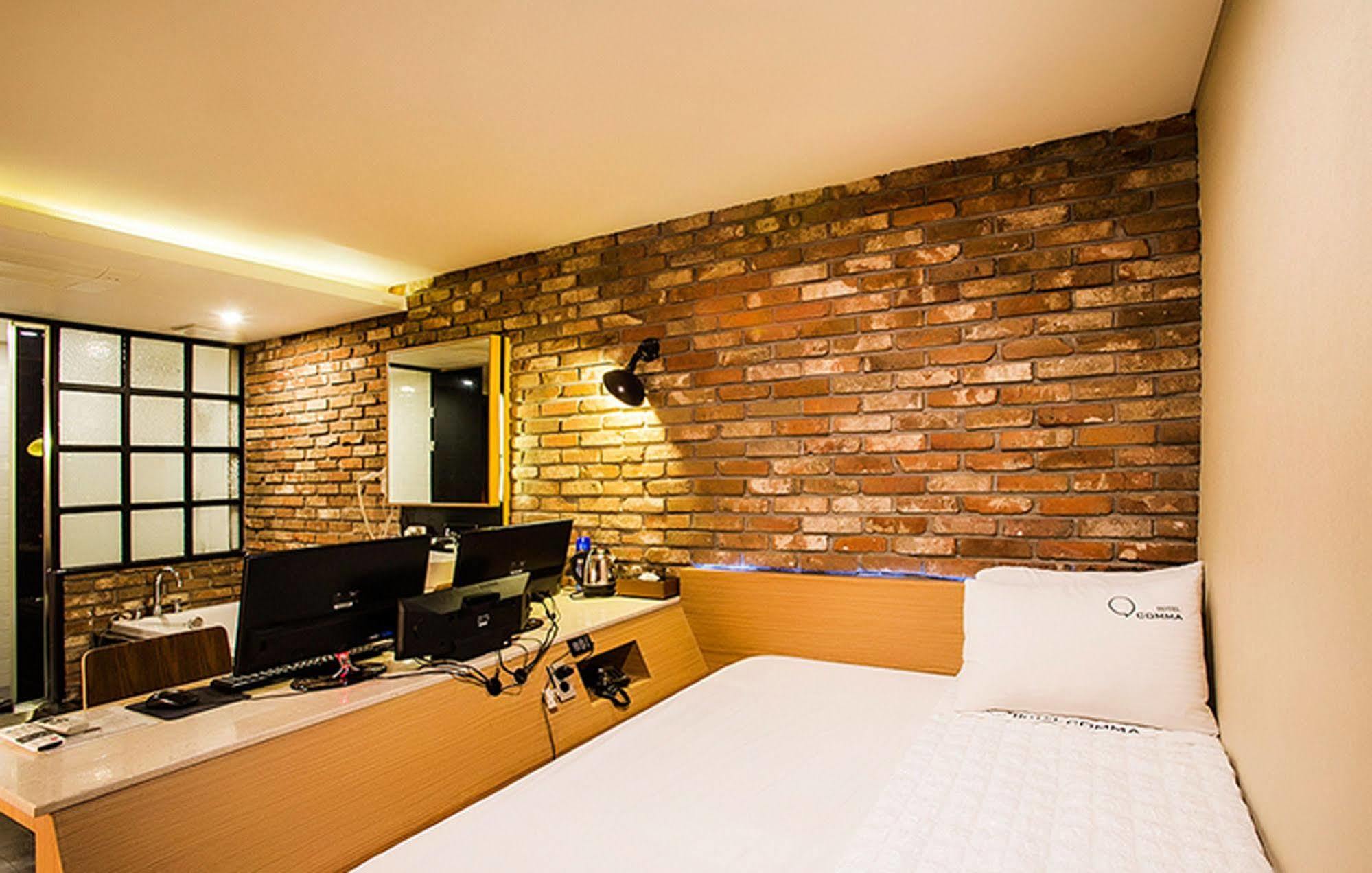Comma Hotel ปูซาน ภายนอก รูปภาพ