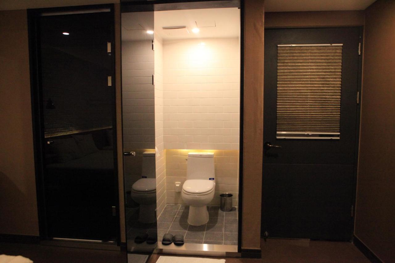 Comma Hotel ปูซาน ภายนอก รูปภาพ